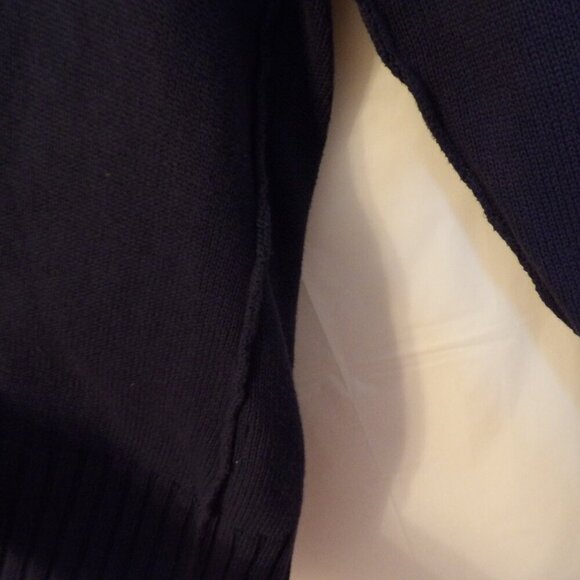 Womans Blue sweater, by Natural Reflections, Long sleeve, V neck, ribbed cuffs - Picture 3 of 9